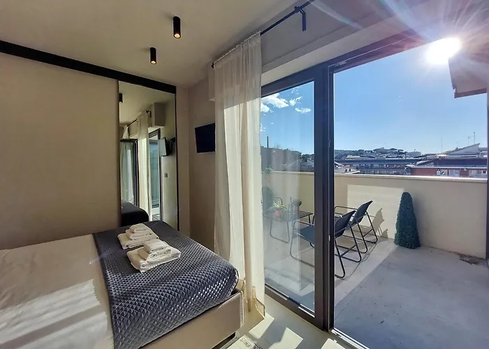 100m Dal Vaticano Oasi Luxury 2 Terraces * Roma