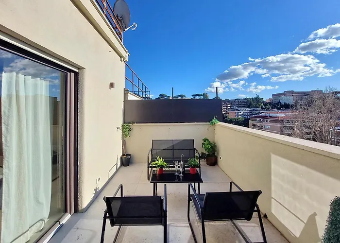 100m Dal Vaticano Oasi Luxury 2 Terraces Roma
